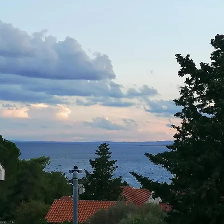 Apartman-maja-krk Apartamento *