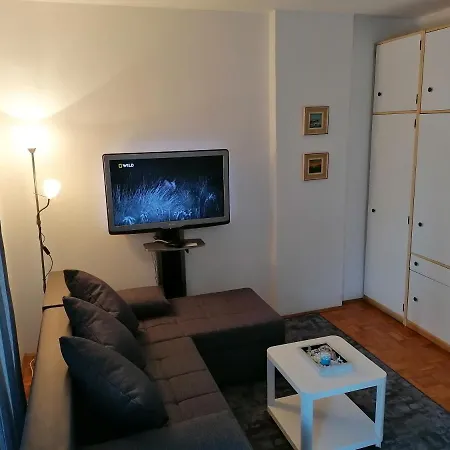 Apartman-maja-krk Apartamento Krk Town