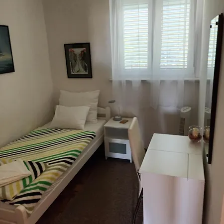 Apartman-maja-krk Krk Town