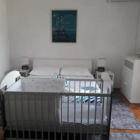 Apartman-maja-krk Apartment Krk Town