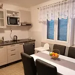 Apartman-maja-krk Apartment Krk Town