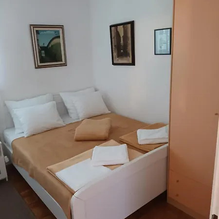 Apartman-maja-krk Apartment Krk Town