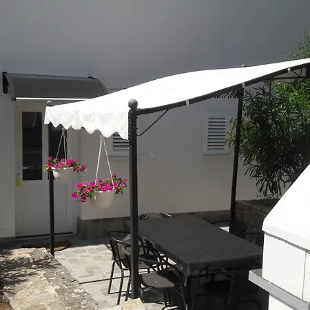 Apartman-maja-krk Apartment Krk Town